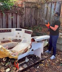 Best Scrap Metal Removal  in Kentwood, MI